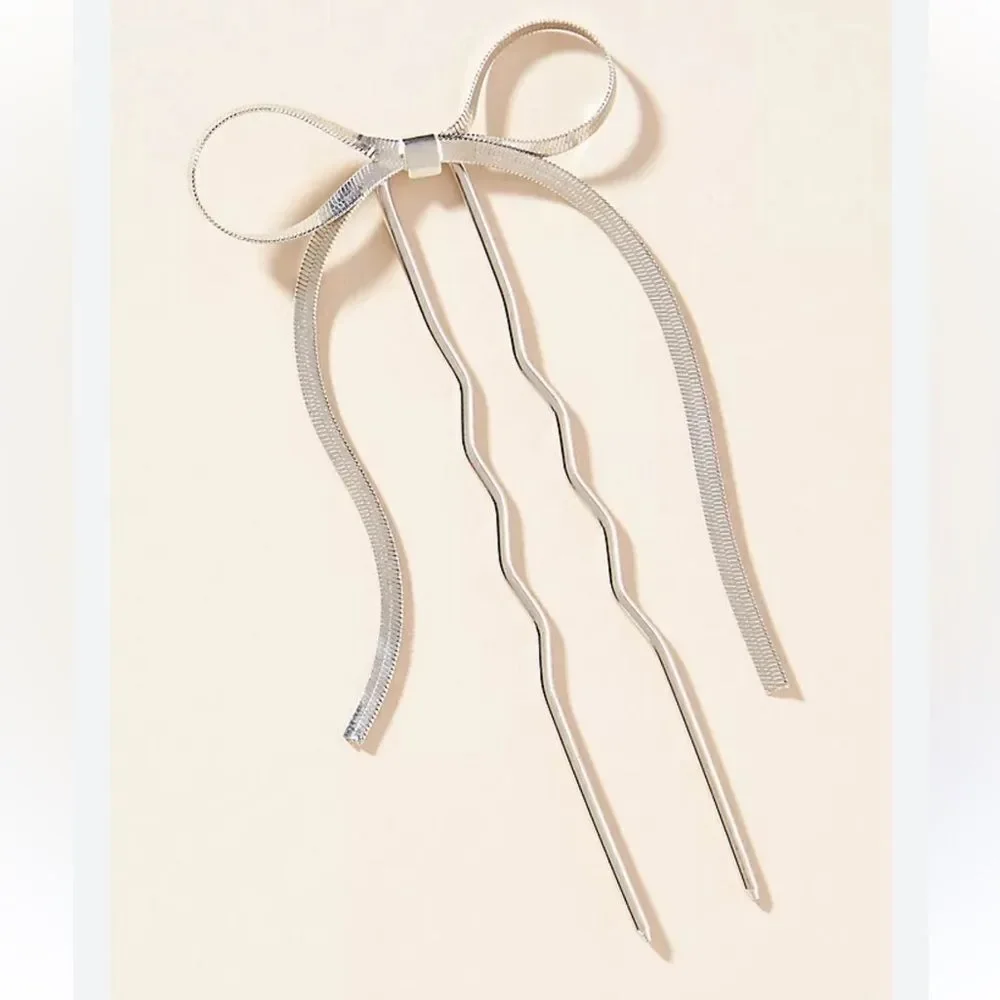 Silver Hair Bow pin A954